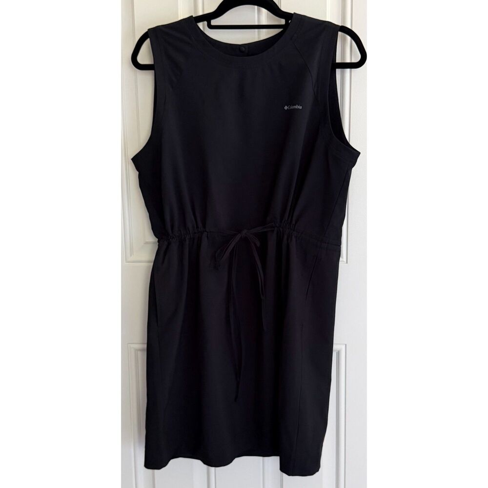 Columbia Women's Black Tie Waist Active Dress with Pockets size L